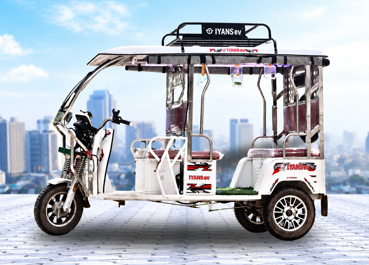 IYANS E-Rickshaw Full Side Profile